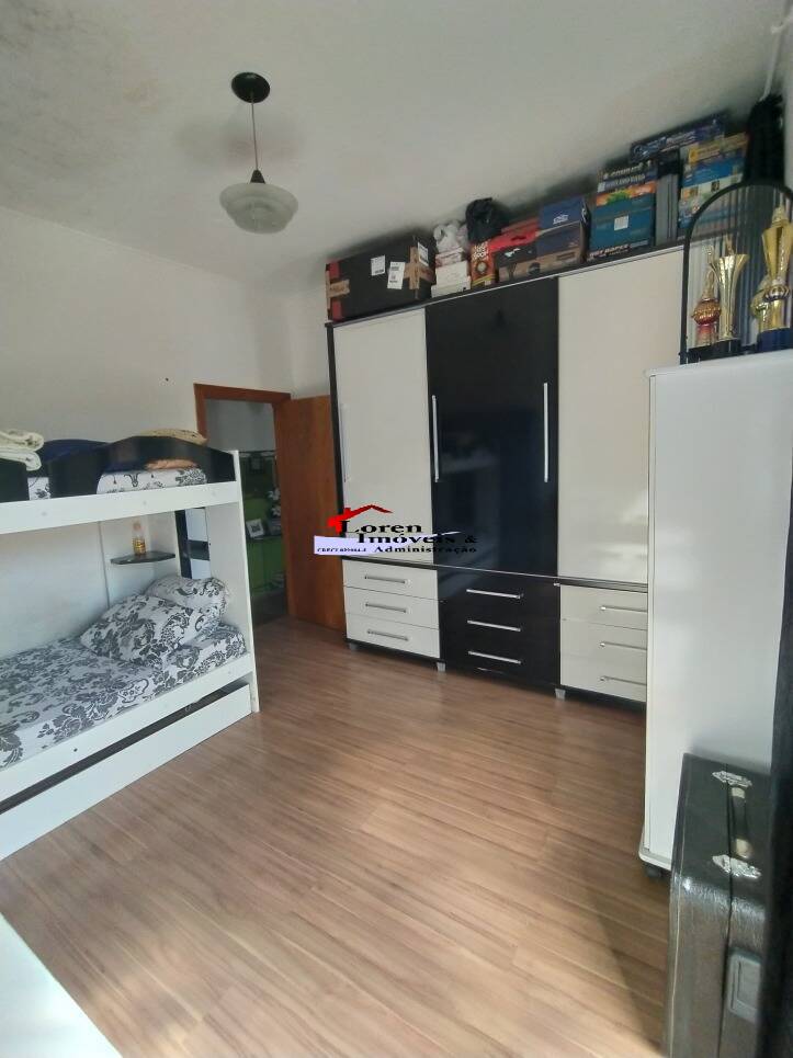 Casa à venda com 2 quartos, 215m² - Foto 15