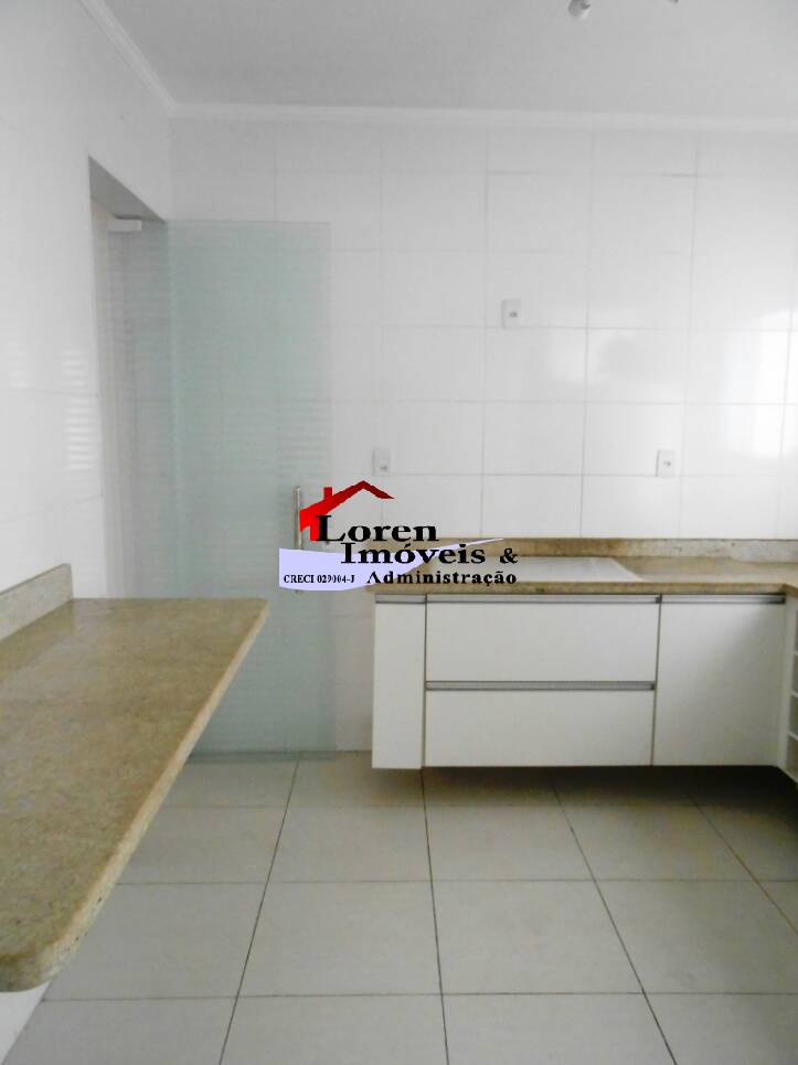 Apartamento à venda com 3 quartos, 156m² - Foto 6