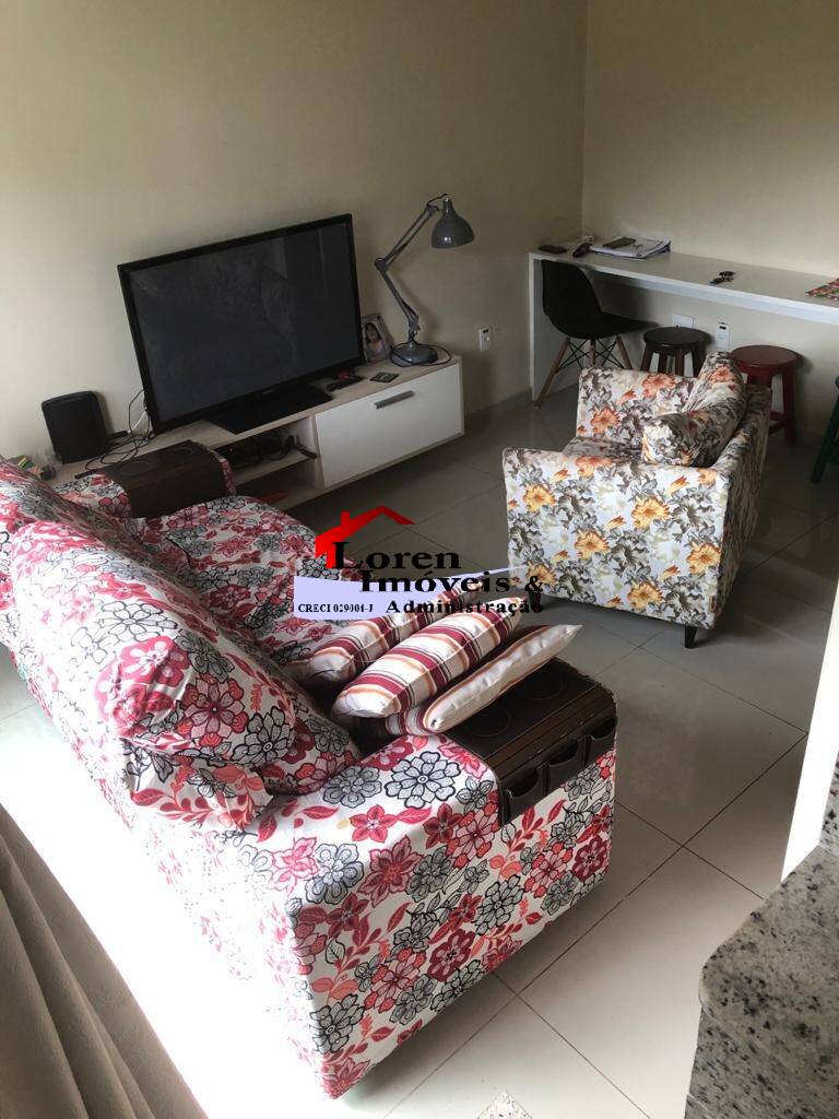 Sobrado à venda com 2 quartos, 70m² - Foto 2