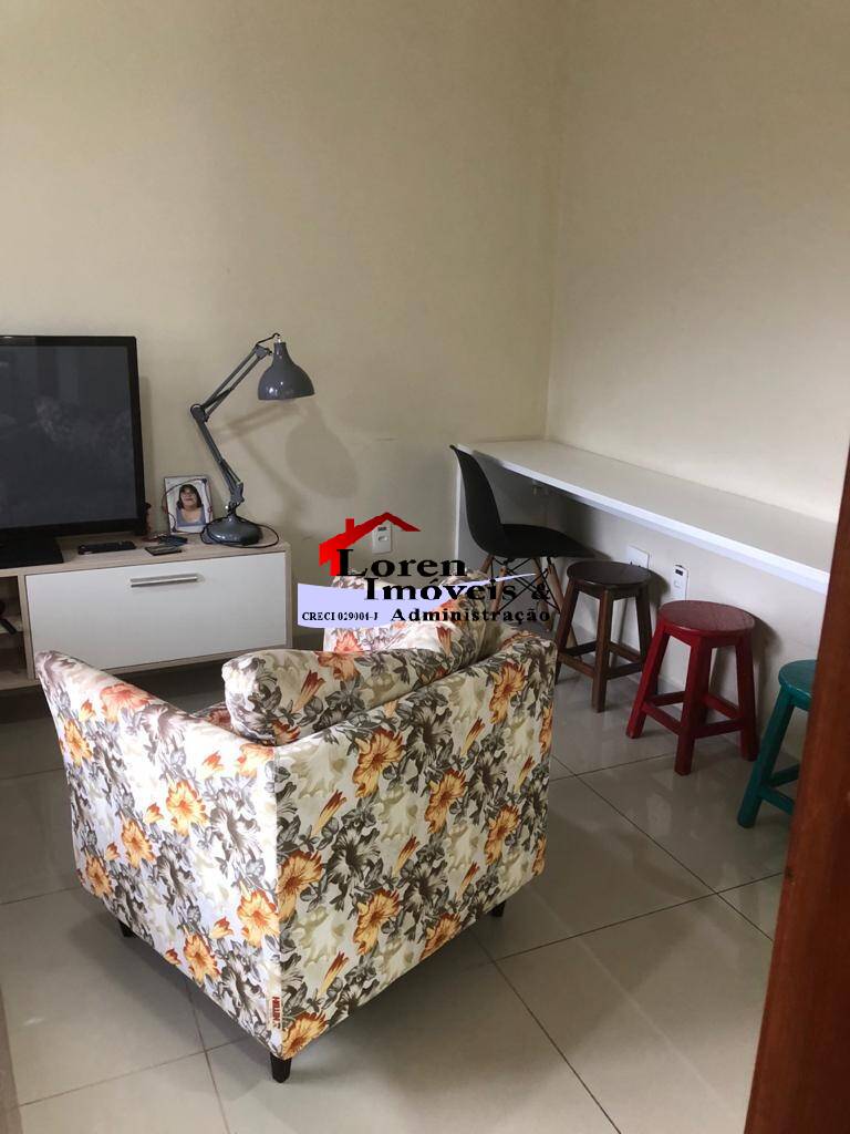 Sobrado à venda com 2 quartos, 70m² - Foto 4