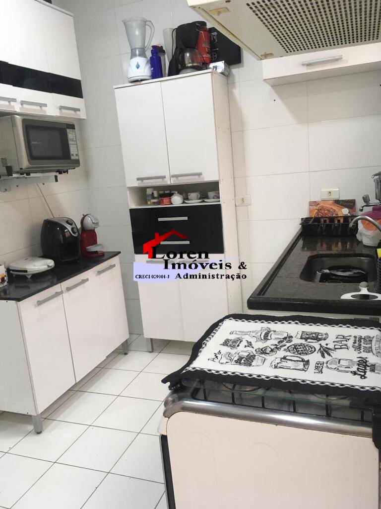 Sobrado à venda com 2 quartos, 68m² - Foto 2