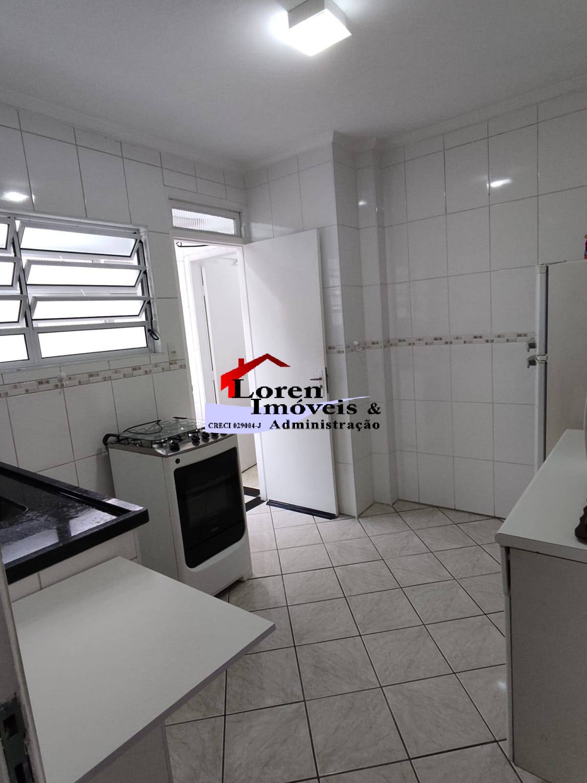 Apartamento à venda com 1 quarto, 70m² - Foto 17