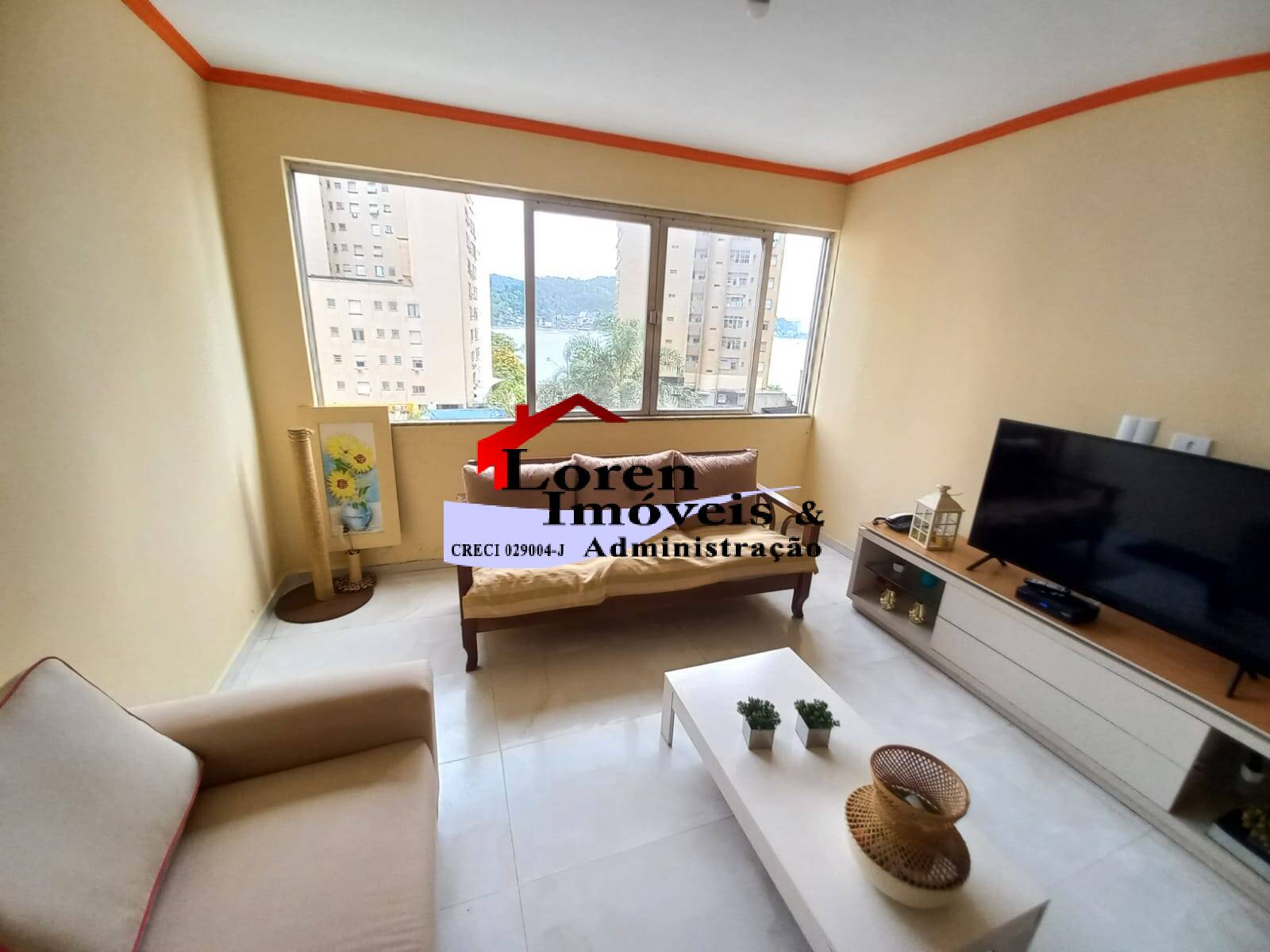 Apartamento à venda com 2 quartos, 100m² - Foto 1