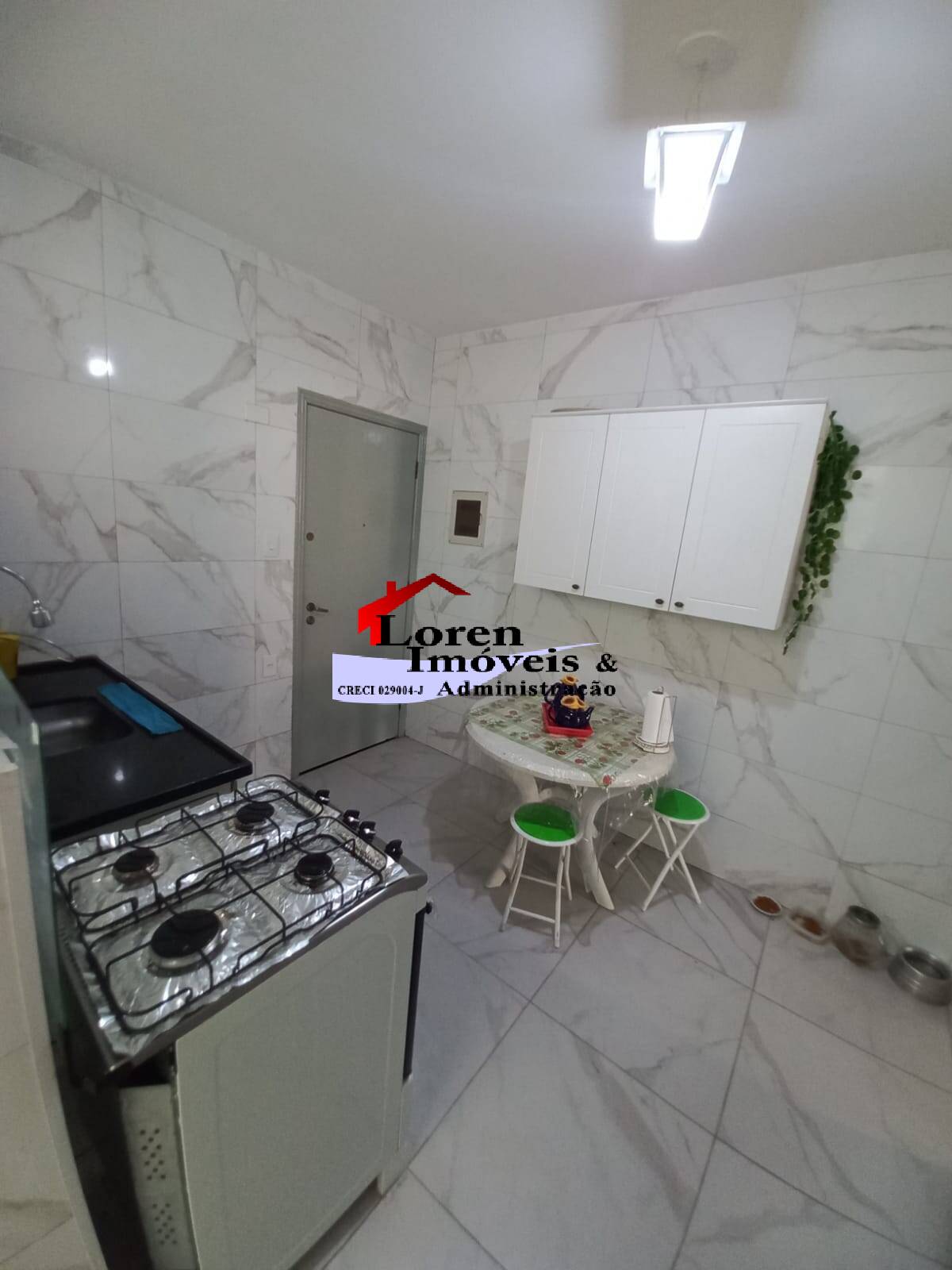 Apartamento à venda com 2 quartos, 100m² - Foto 5