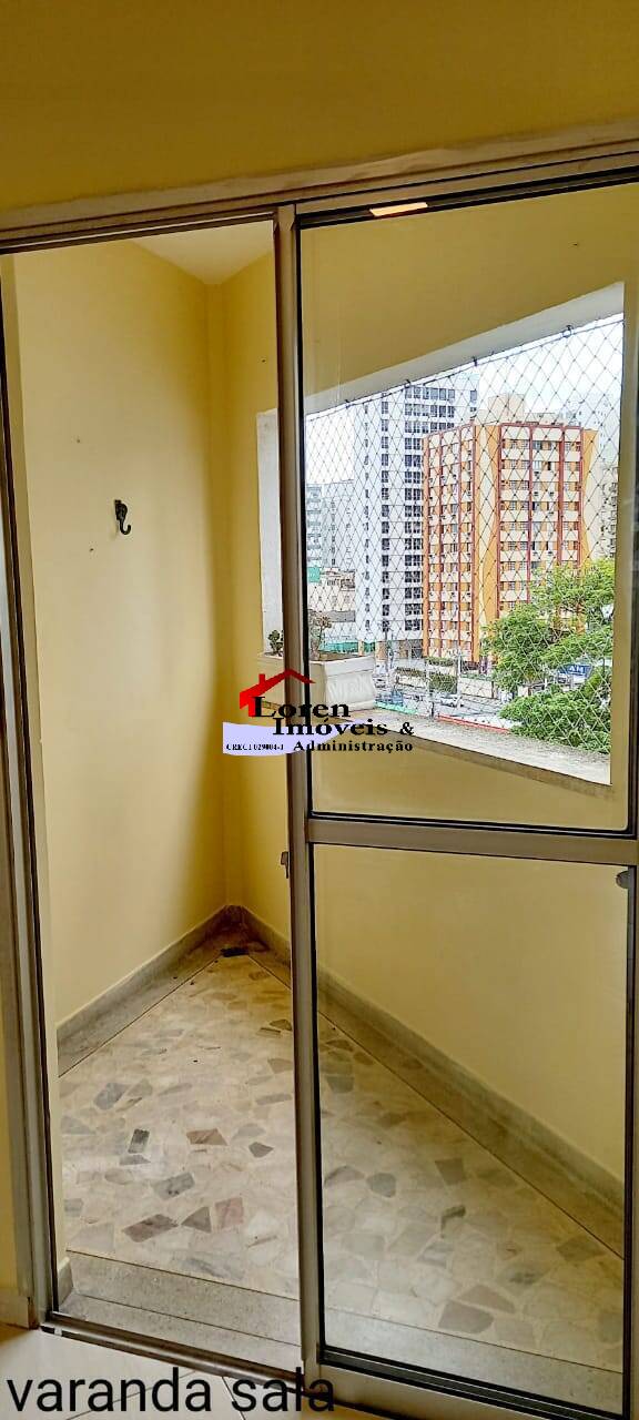 Apartamento à venda com 3 quartos, 150m² - Foto 26