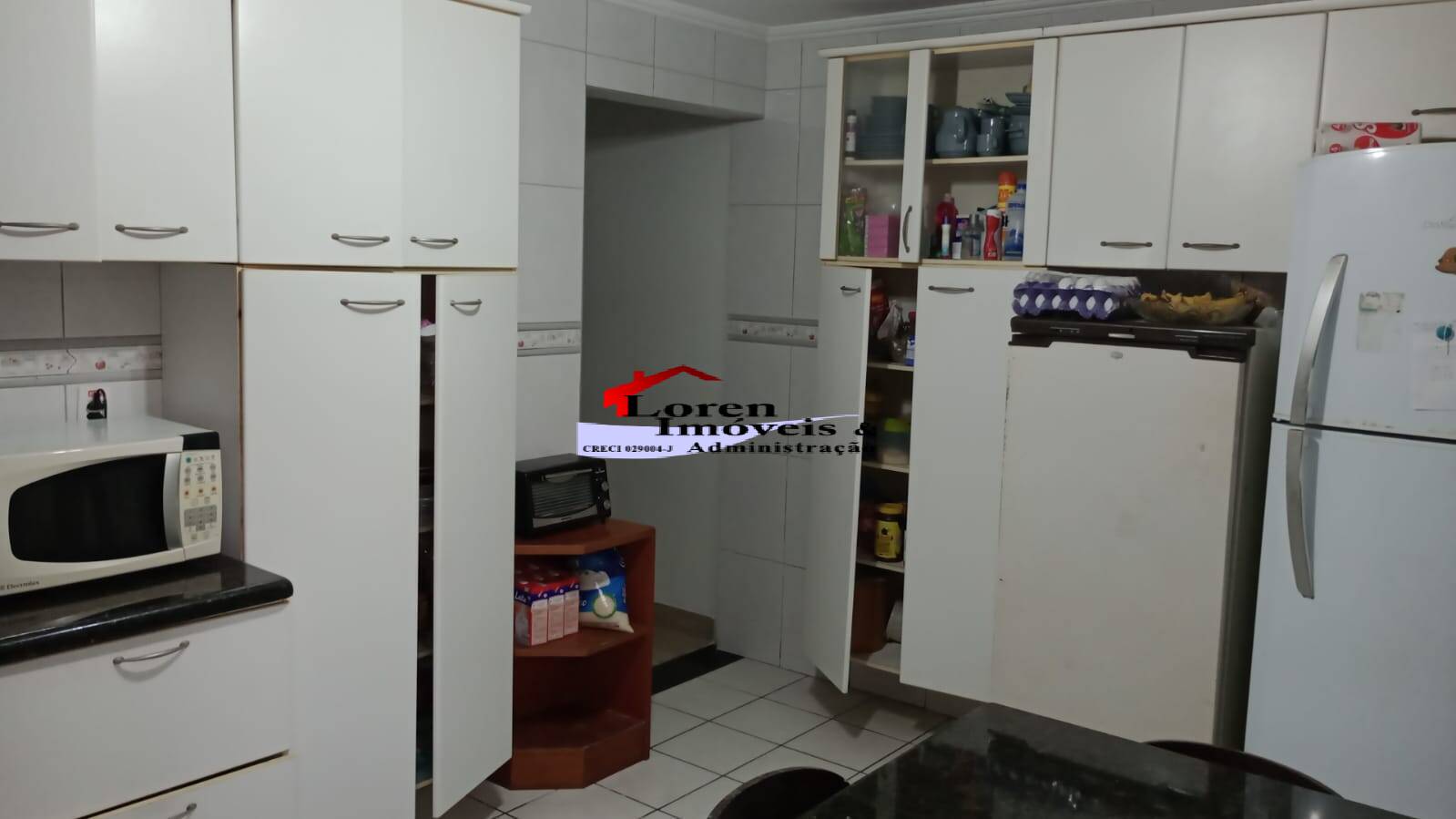 Casa à venda com 3 quartos, 150m² - Foto 4