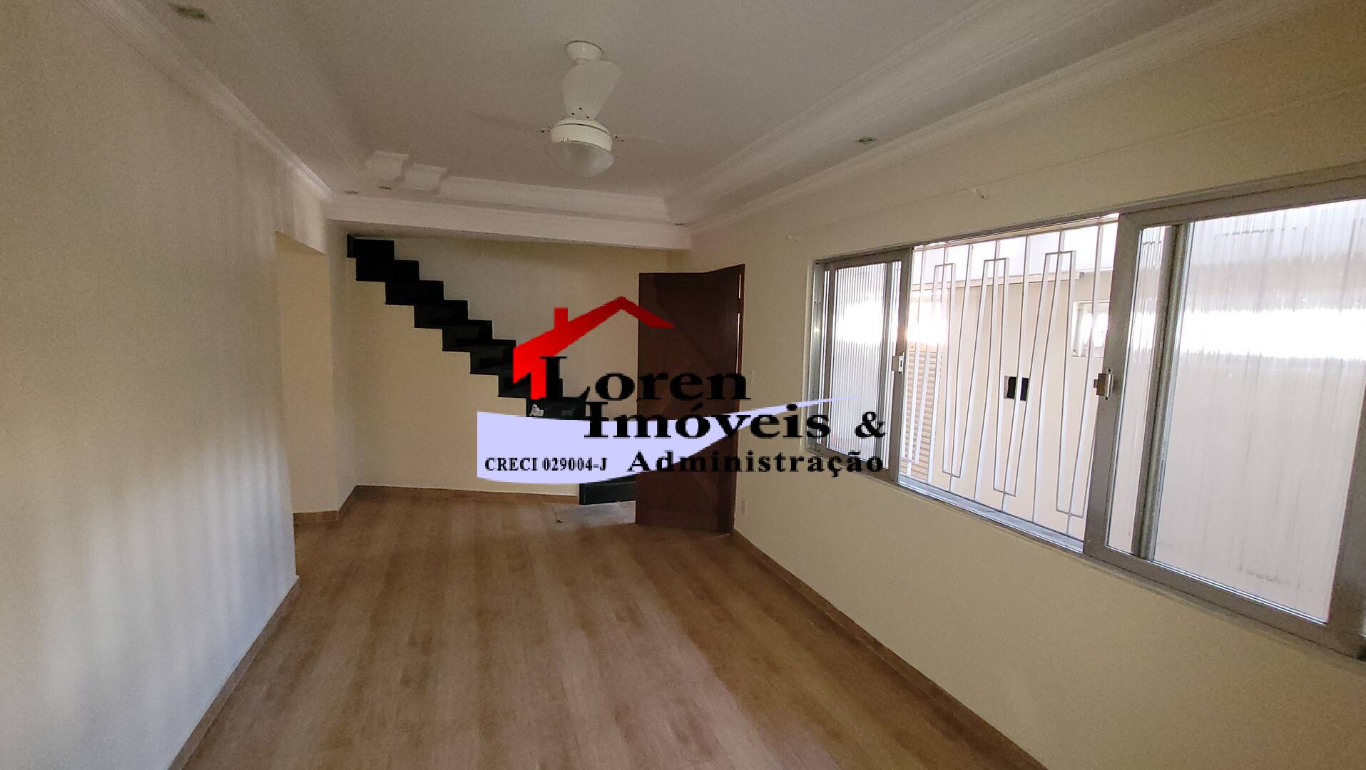 Sobrado à venda com 3 quartos, 105m² - Foto 1