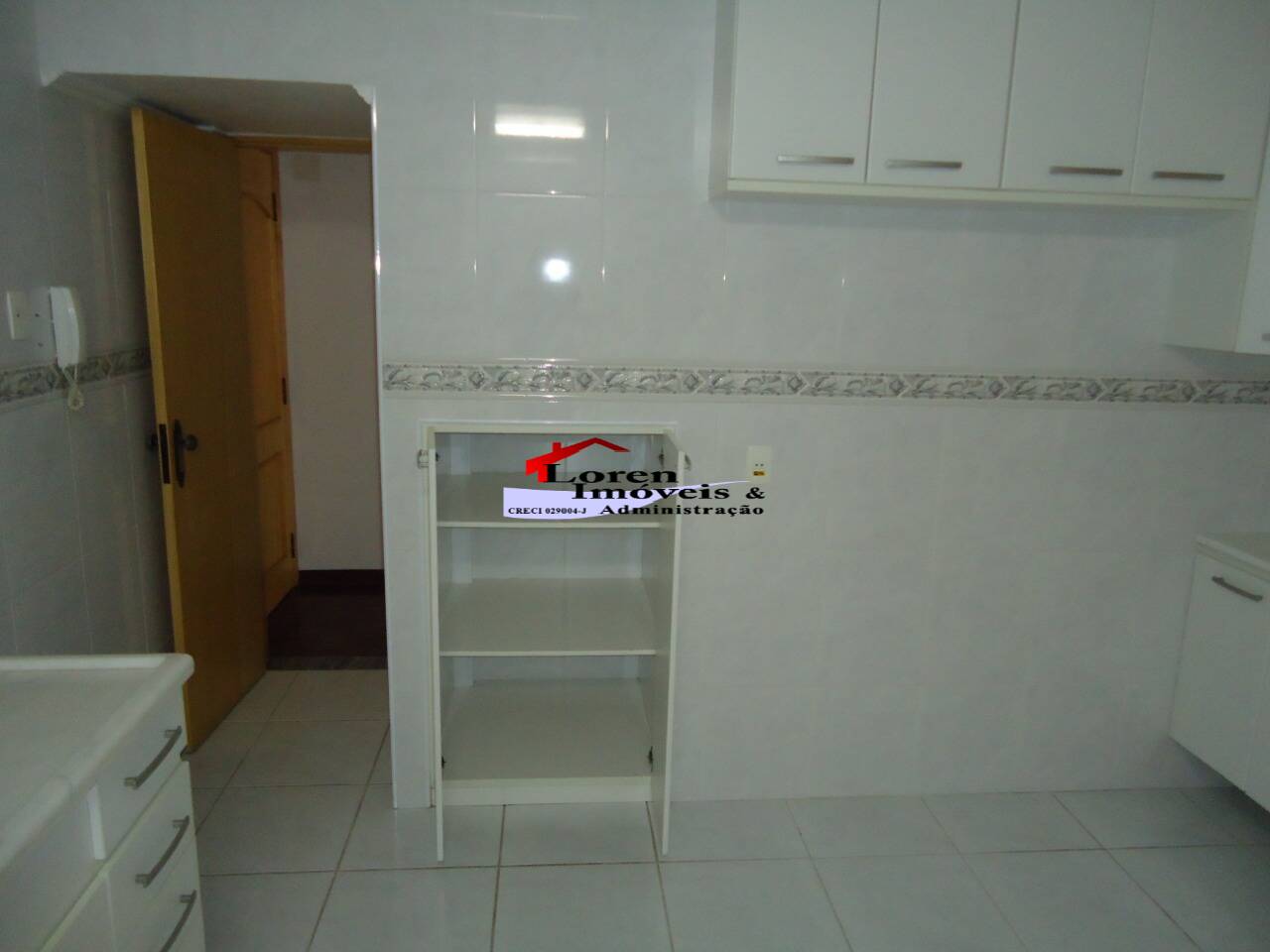 Apartamento à venda com 2 quartos, 80m² - Foto 7