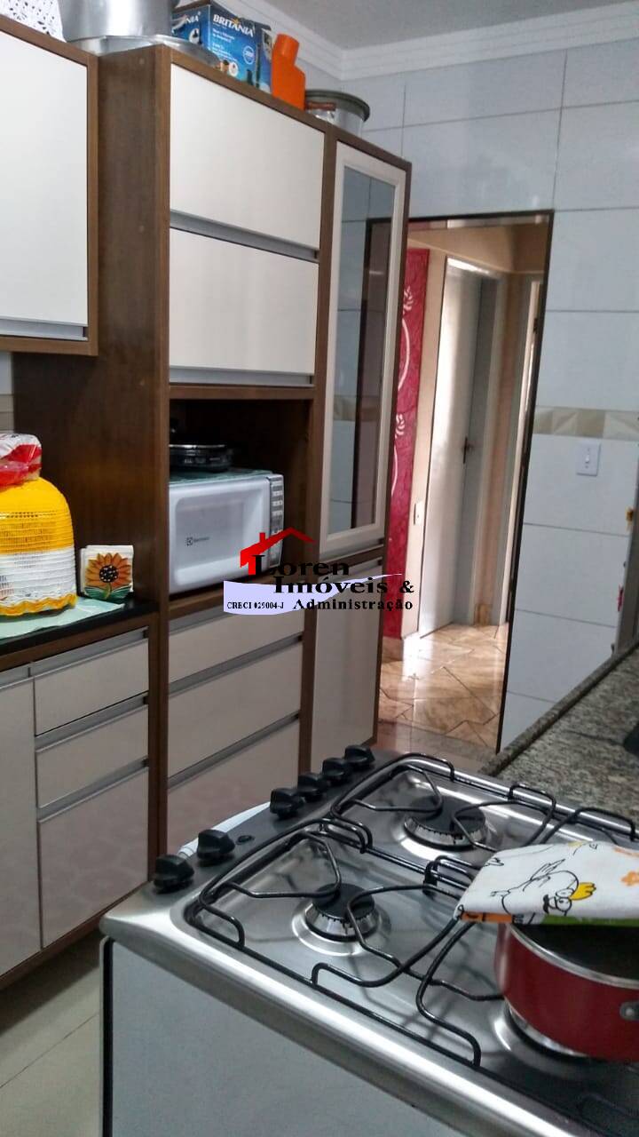 Apartamento à venda com 2 quartos, 65m² - Foto 4