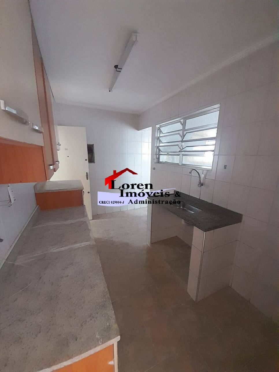 Apartamento à venda com 2 quartos, 85m² - Foto 4