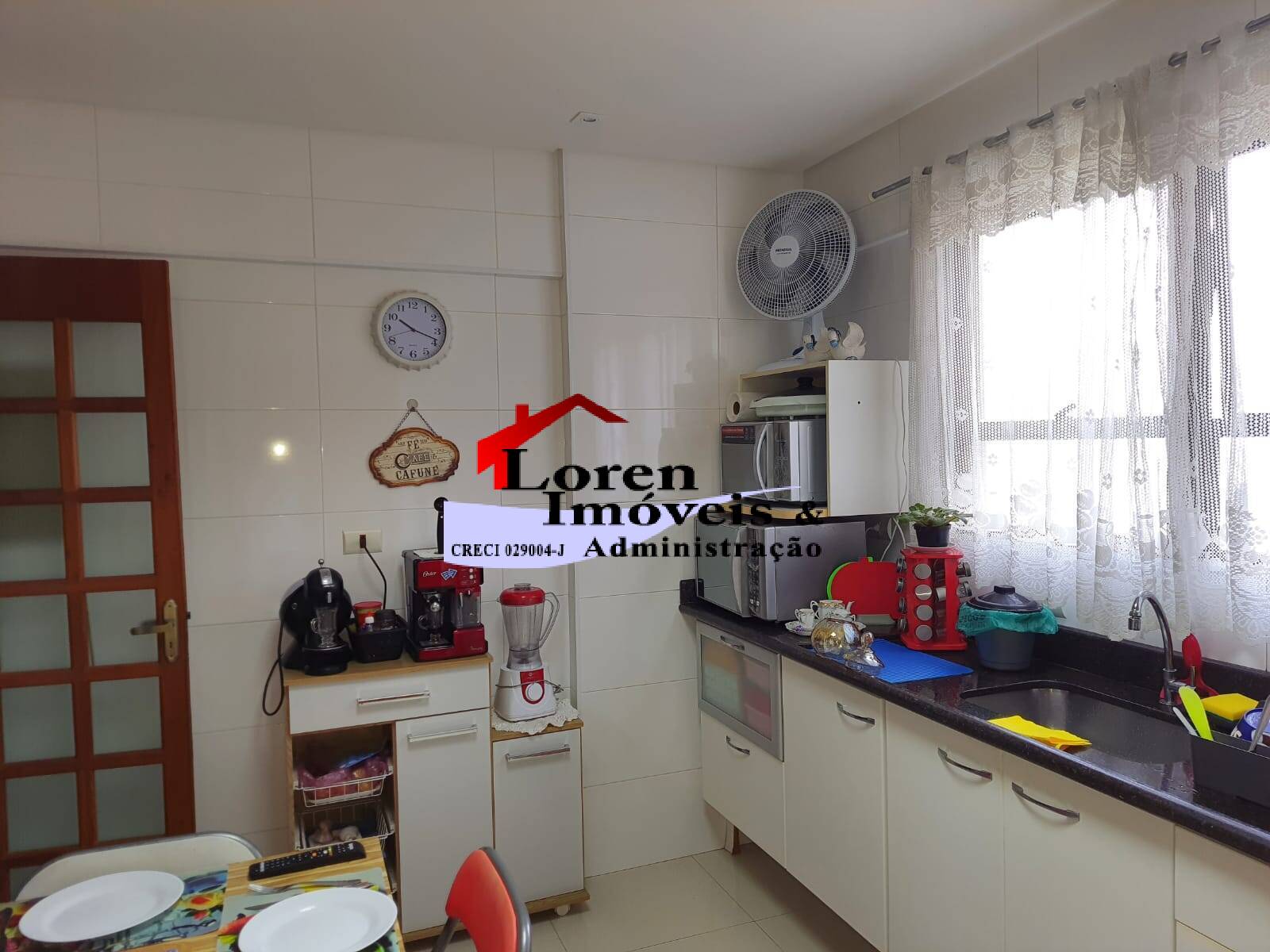 Apartamento à venda com 3 quartos, 90m² - Foto 4