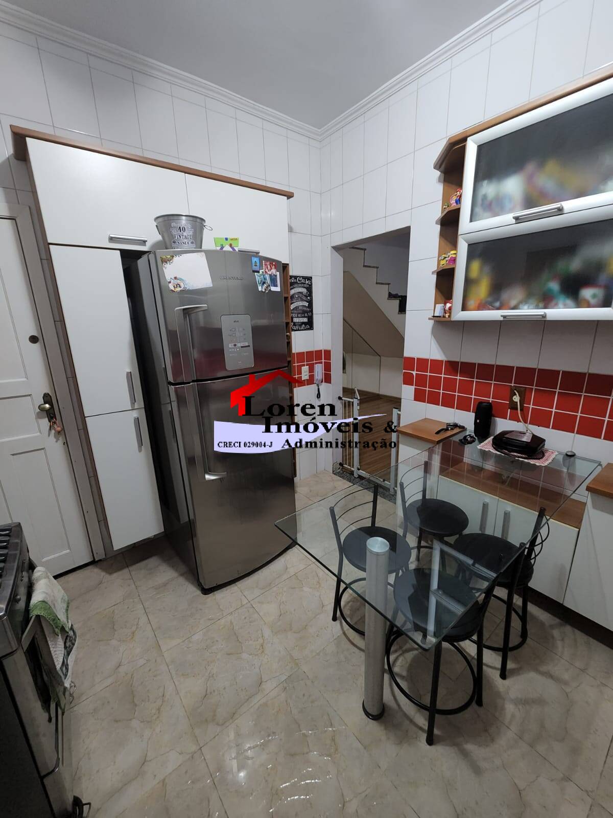 Sobrado à venda com 2 quartos, 70m² - Foto 2