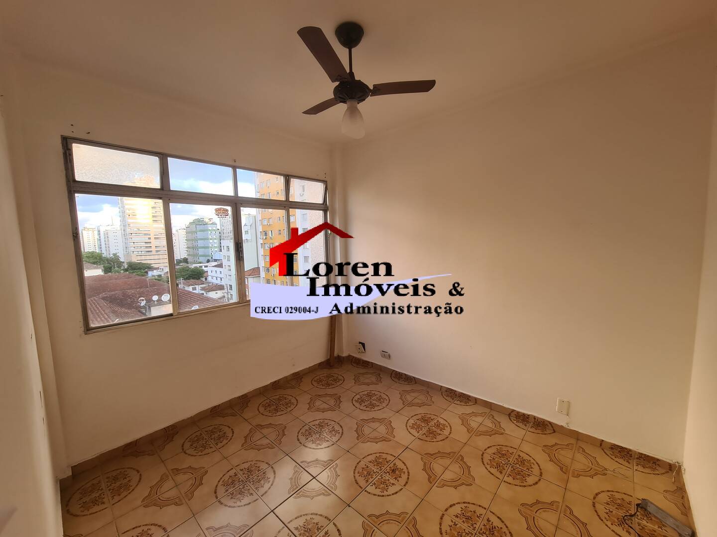 Apartamento à venda com 1 quarto, 45m² - Foto 2