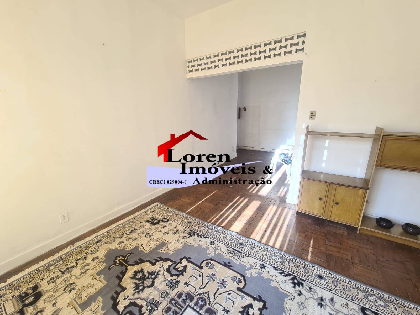 Apartamento à venda com 1 quarto, 38m² - Foto 2