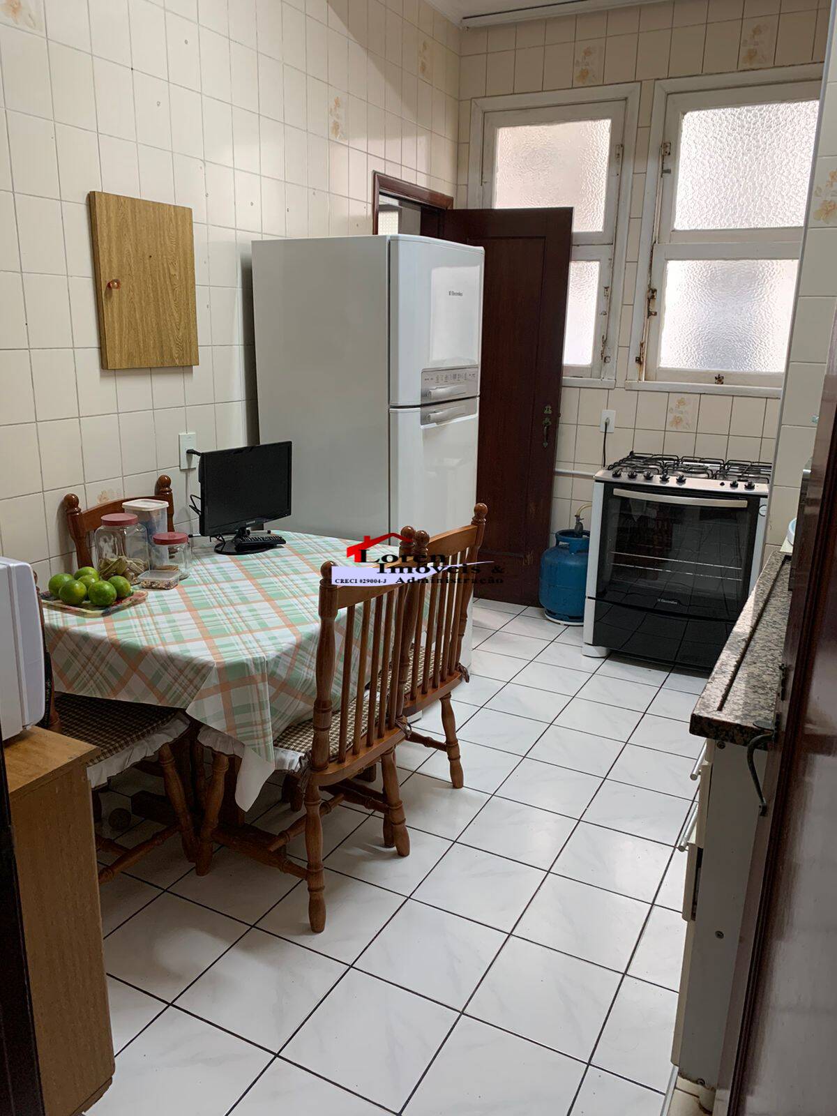 Apartamento à venda com 2 quartos, 85m² - Foto 6