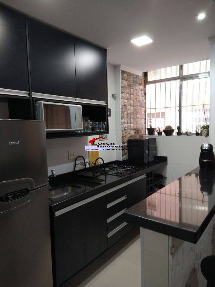 Apartamento à venda com 2 quartos, 62m² - Foto 5