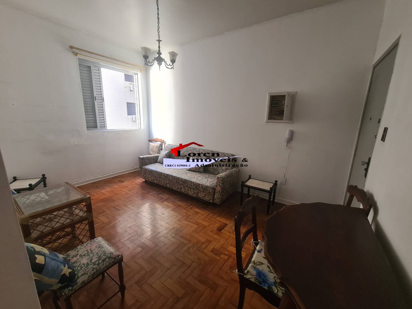 Apartamento à venda com 1 quarto, 45m² - Foto 1