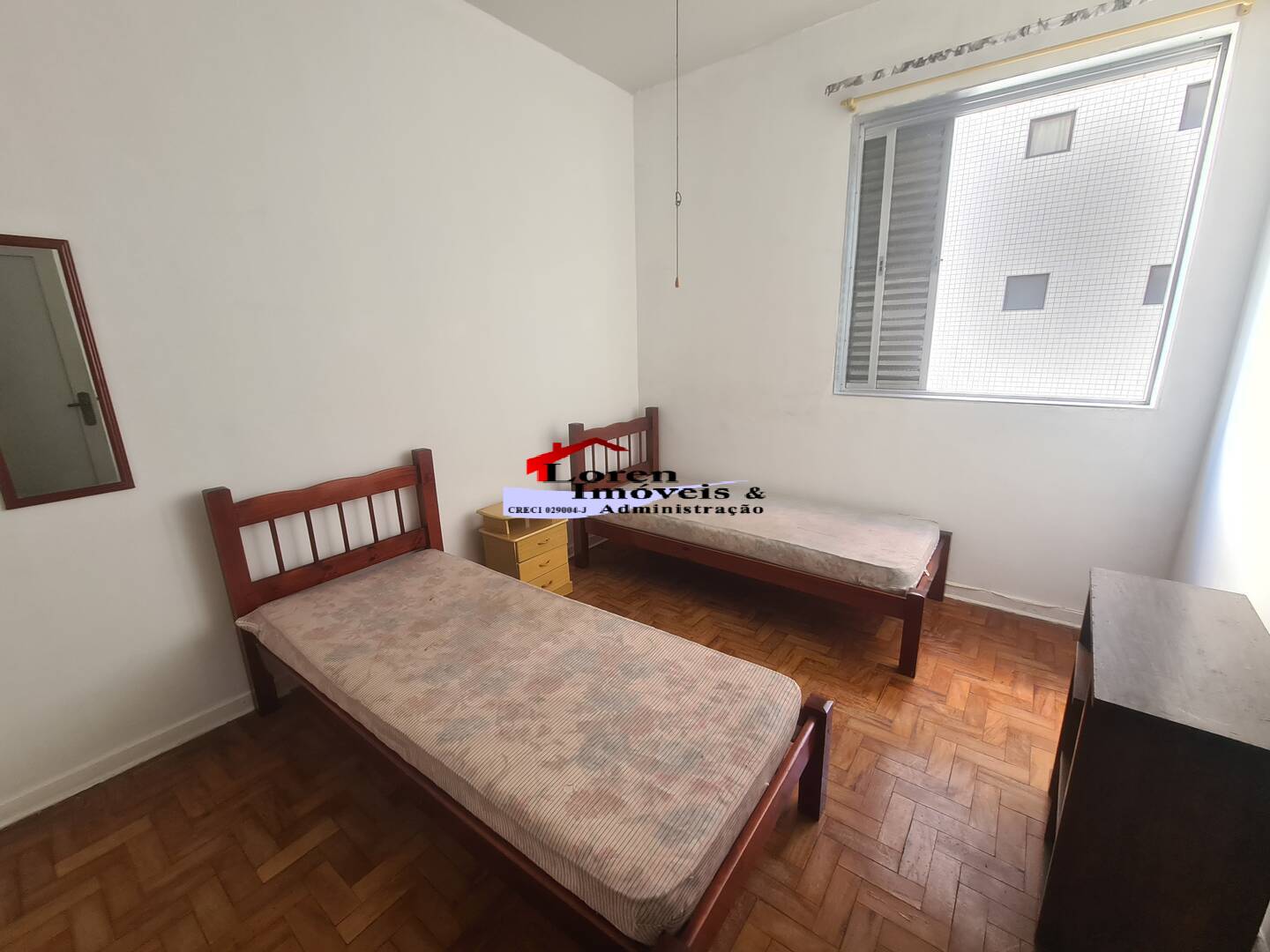 Apartamento à venda com 1 quarto, 45m² - Foto 4