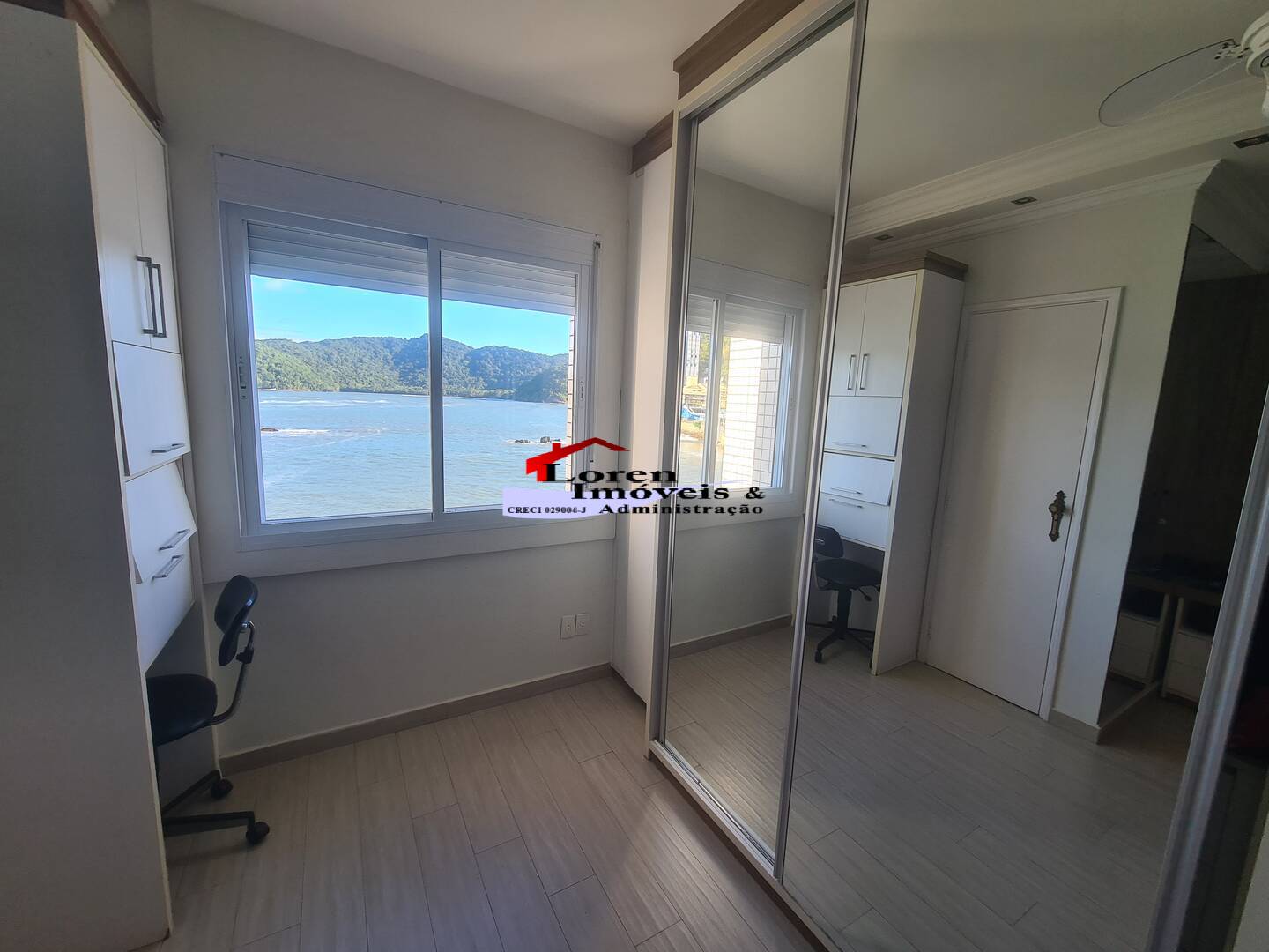 Apartamento para alugar com 3 quartos, 120m² - Foto 12