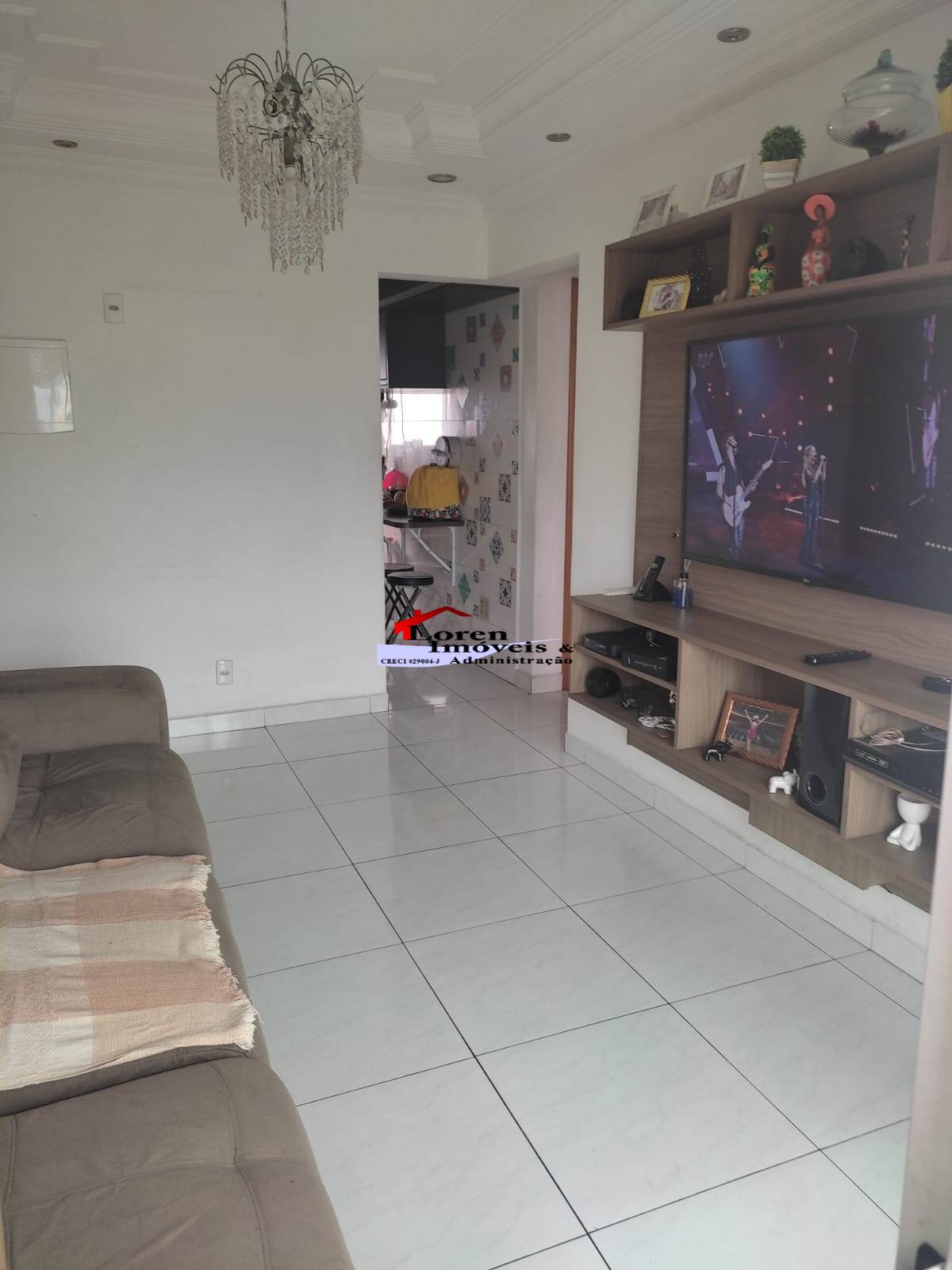 Apartamento à venda com 2 quartos, 60m² - Foto 4