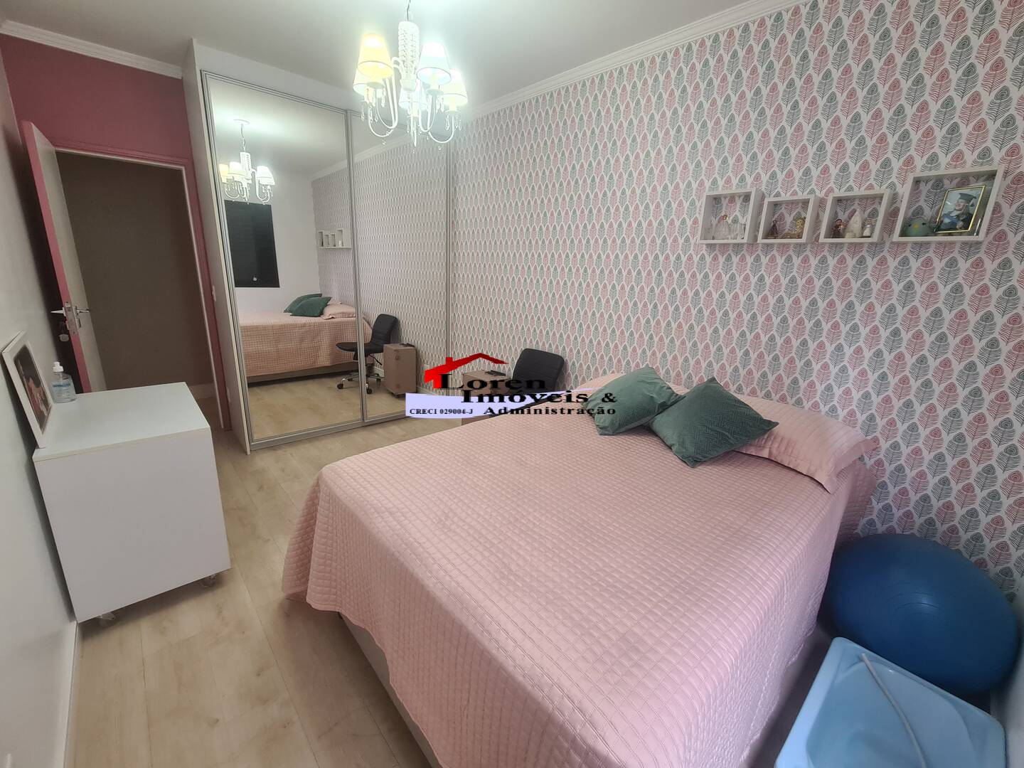 Apartamento à venda com 3 quartos, 130m² - Foto 17