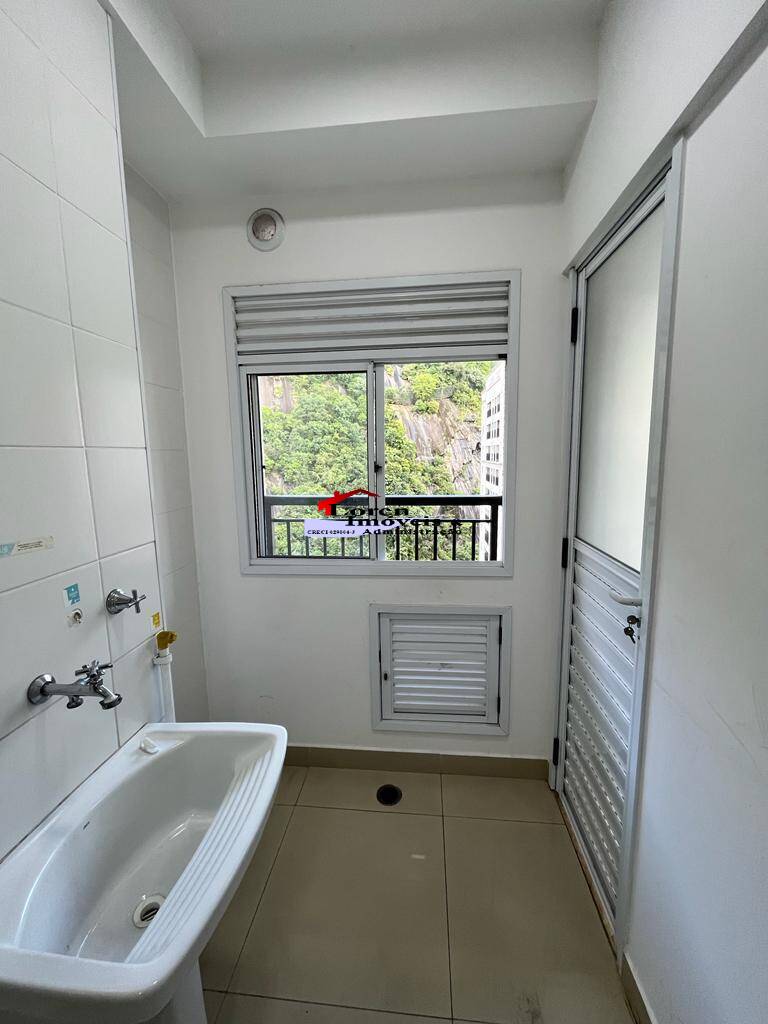 Apartamento à venda com 3 quartos, 75m² - Foto 9