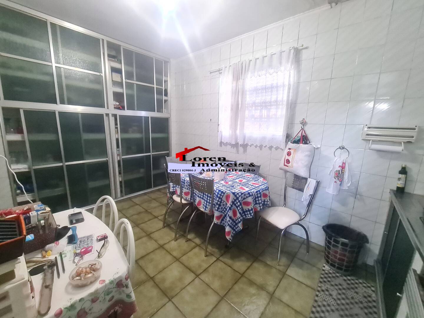 Sobrado à venda com 3 quartos, 100m² - Foto 4