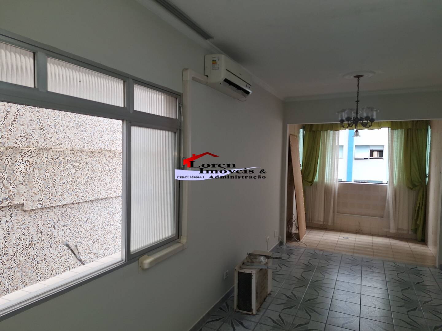 Apartamento à venda com 2 quartos, 100m² - Foto 4