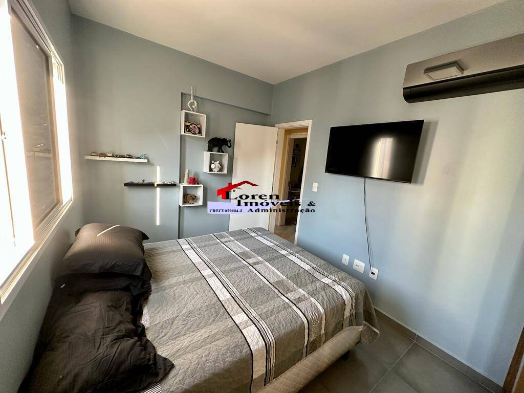 Apartamento à venda com 3 quartos, 95m² - Foto 13