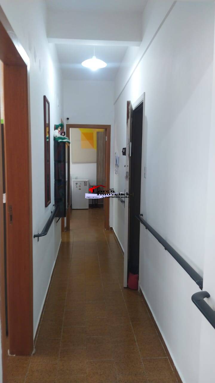 Apartamento para alugar com 1 quarto, 50m² - Foto 14