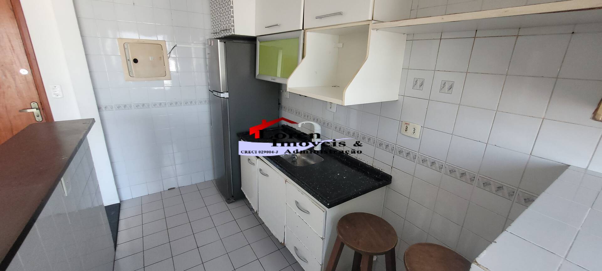 Apartamento à venda com 1 quarto, 50m² - Foto 3