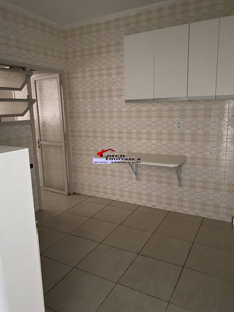 Apartamento à venda com 3 quartos, 126m² - Foto 4