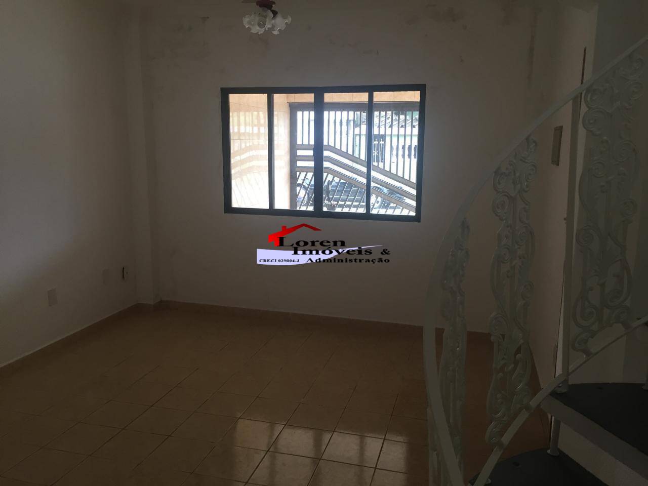 Sobrado à venda com 2 quartos, 120m² - Foto 3