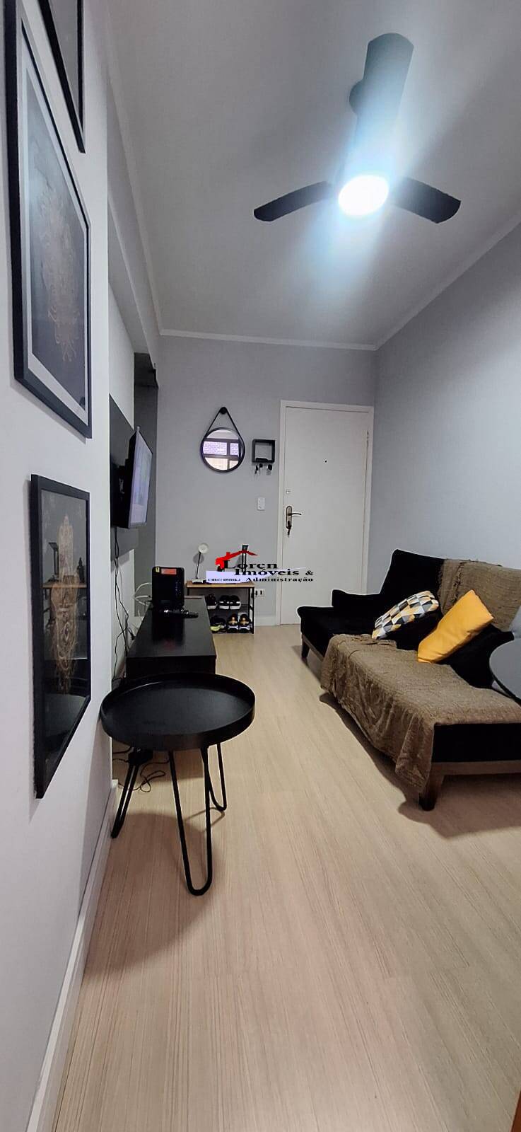 Apartamento à venda com 1 quarto, 45m² - Foto 1