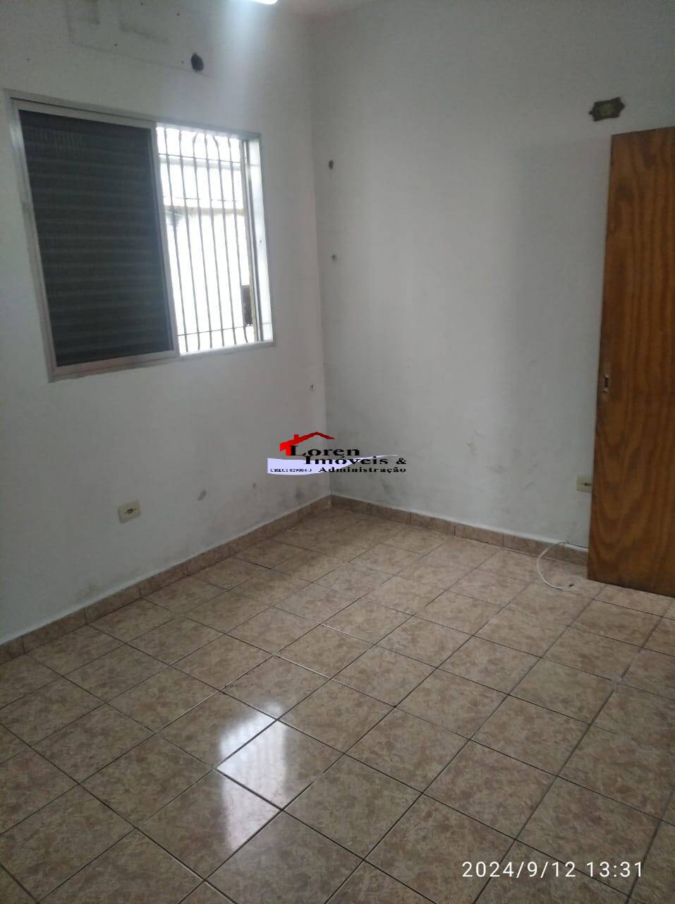 Casa à venda com 3 quartos, 90m² - Foto 12