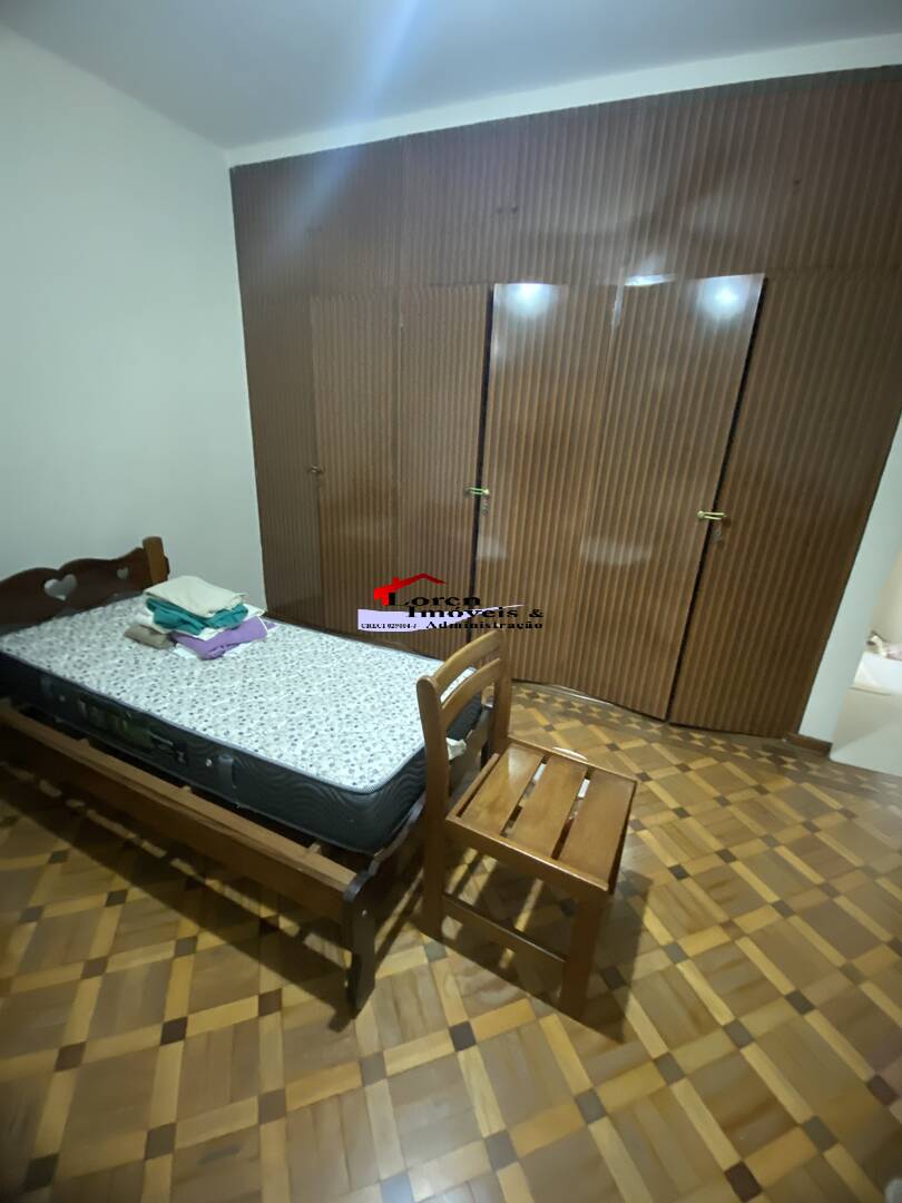 Casa à venda com 3 quartos, 200m² - Foto 16