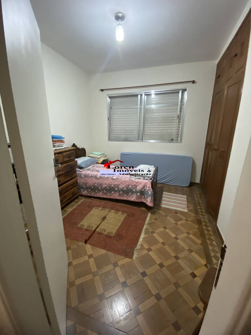 Casa à venda com 3 quartos, 200m² - Foto 17