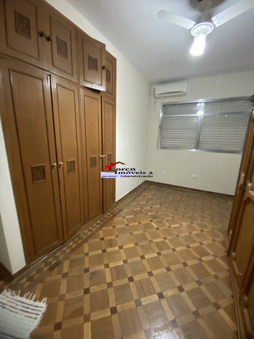 Casa à venda com 3 quartos, 200m² - Foto 13