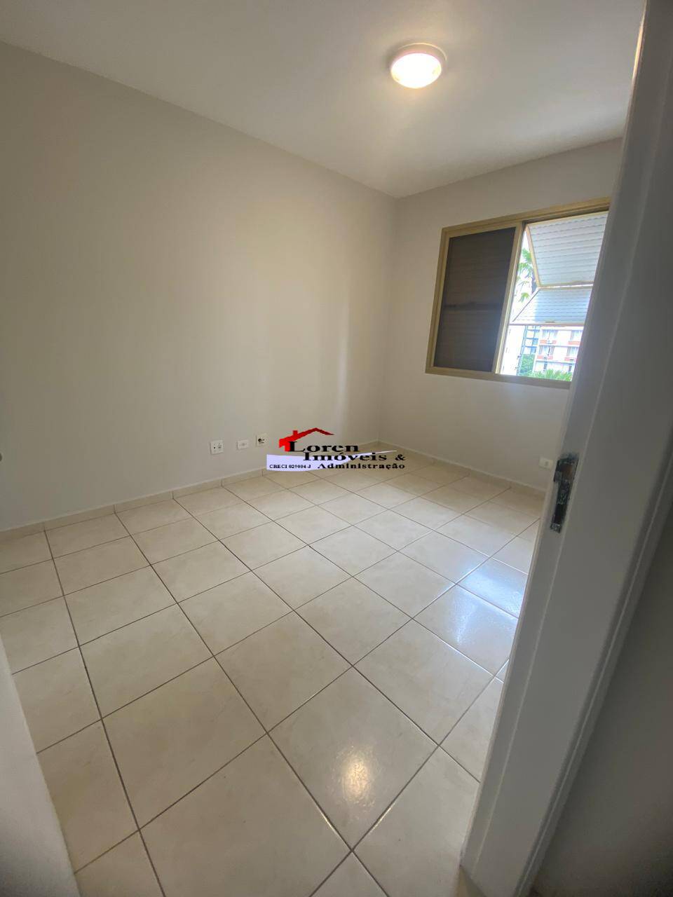 Apartamento à venda com 3 quartos, 80m² - Foto 8