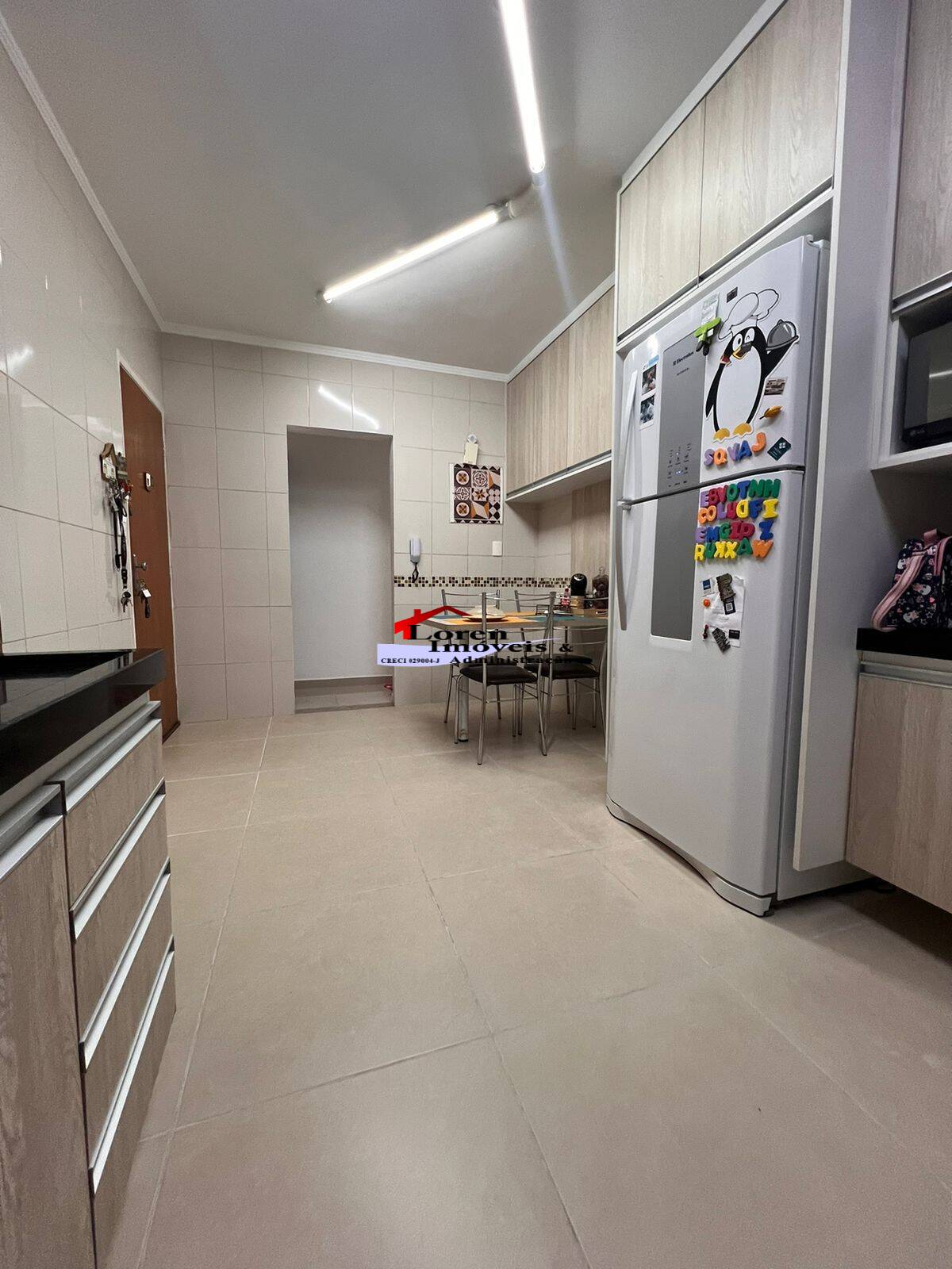 Apartamento à venda com 3 quartos, 126m² - Foto 4