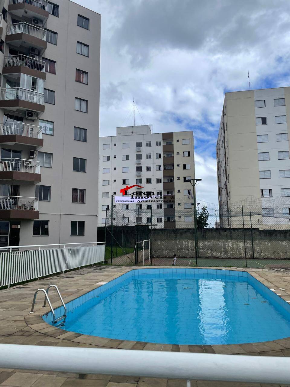 Apartamento à venda com 2 quartos, 80m² - Foto 1