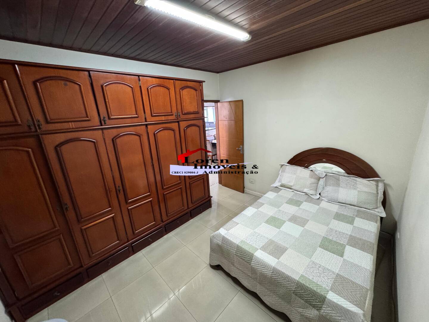 Sobrado à venda com 2 quartos, 250m² - Foto 10