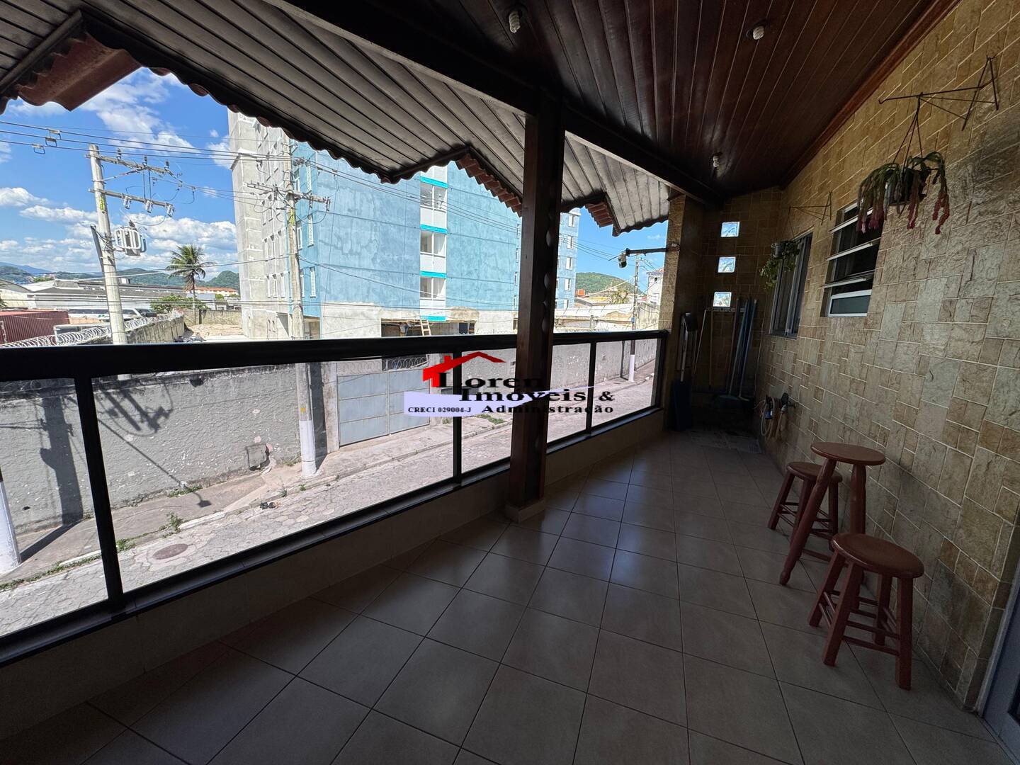 Sobrado à venda com 2 quartos, 250m² - Foto 12