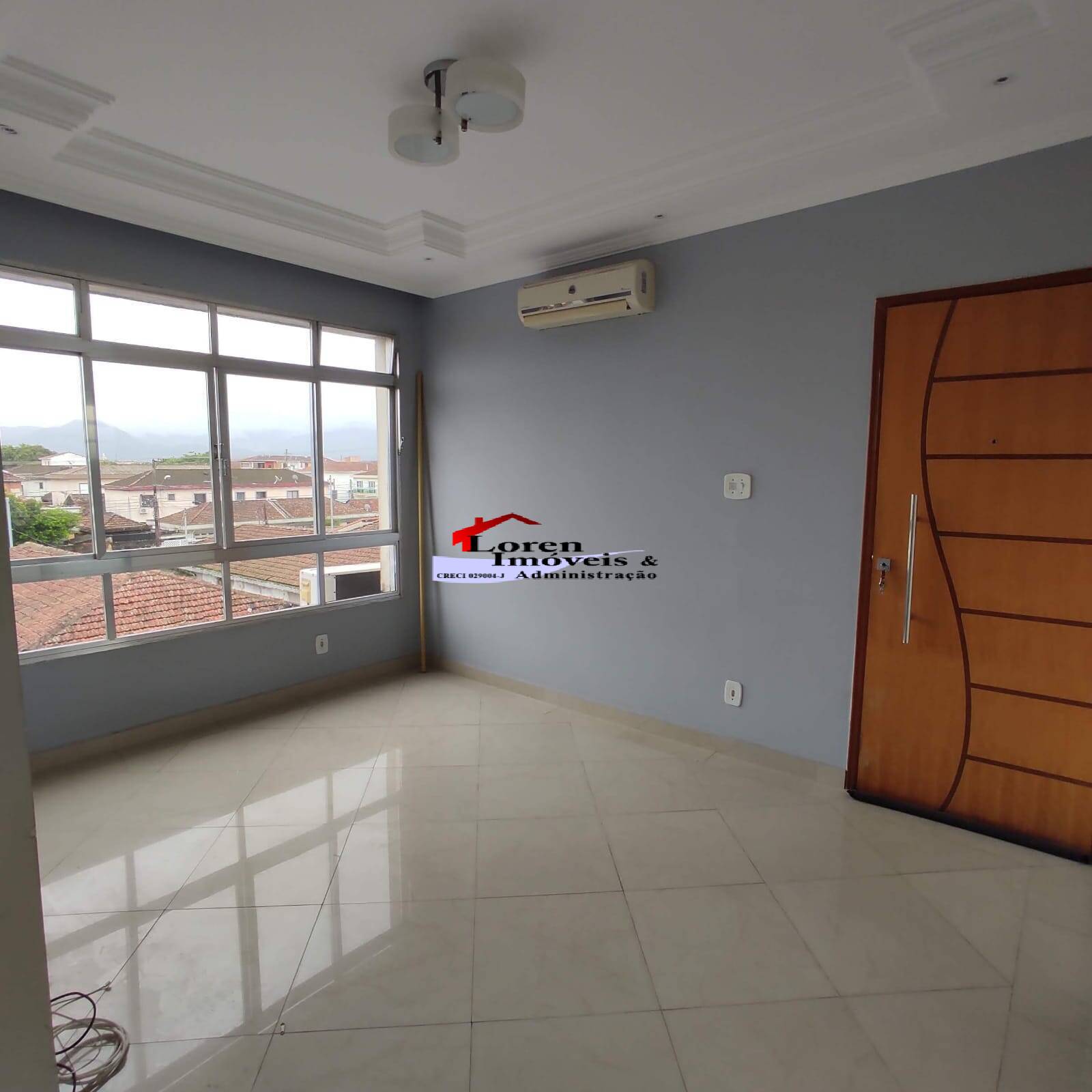 Apartamento à venda com 2 quartos, 60m² - Foto 2