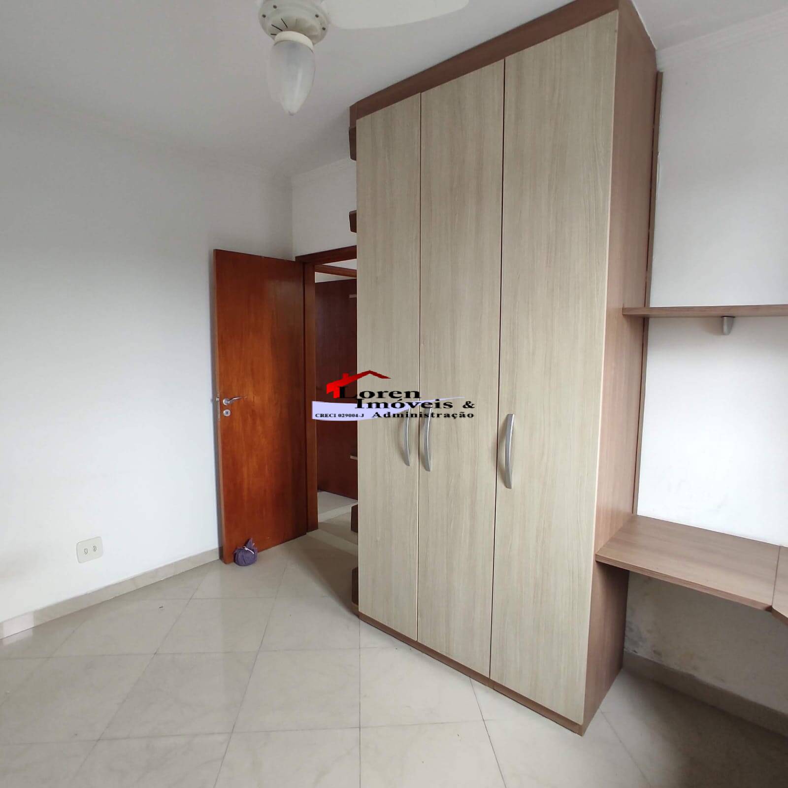 Apartamento à venda com 2 quartos, 60m² - Foto 7