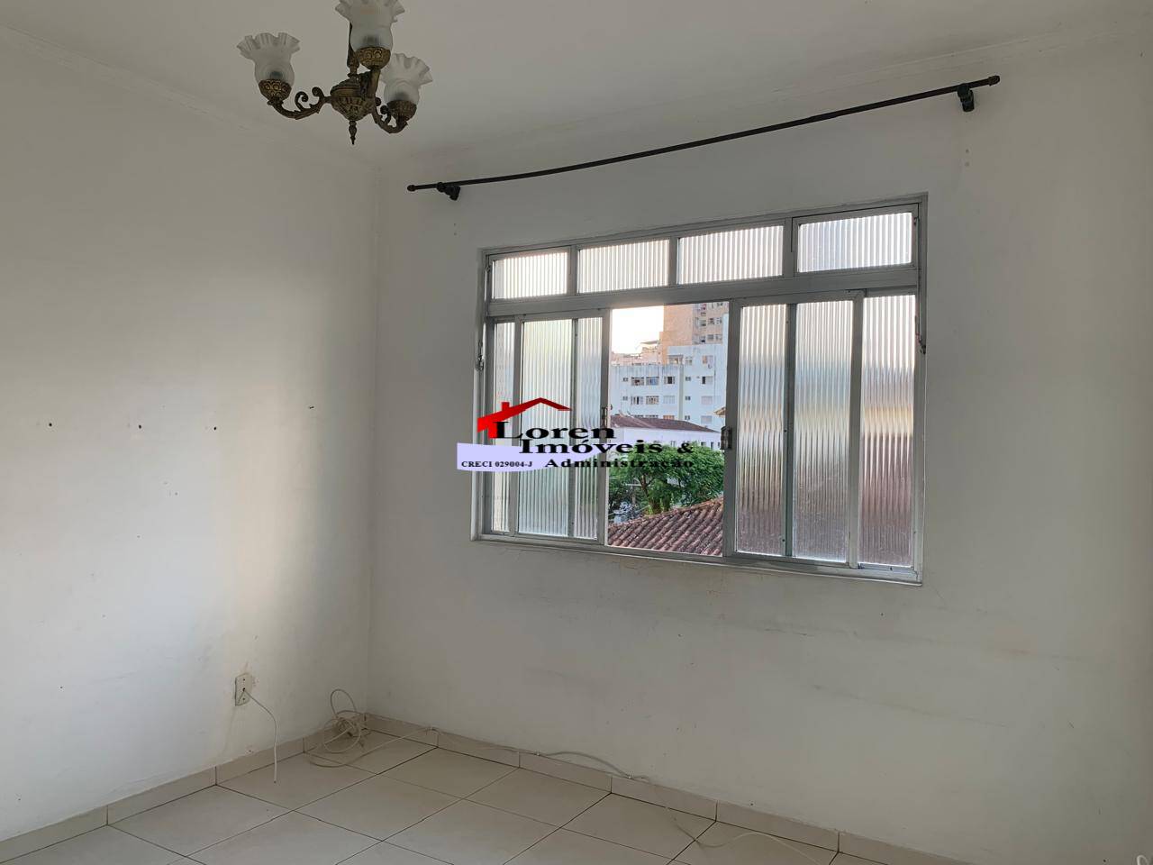 Apartamento à venda com 2 quartos, 65m² - Foto 2