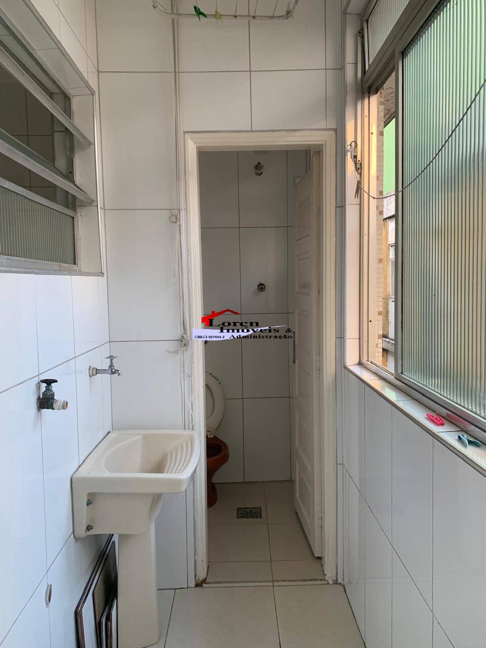 Apartamento à venda com 2 quartos, 65m² - Foto 13