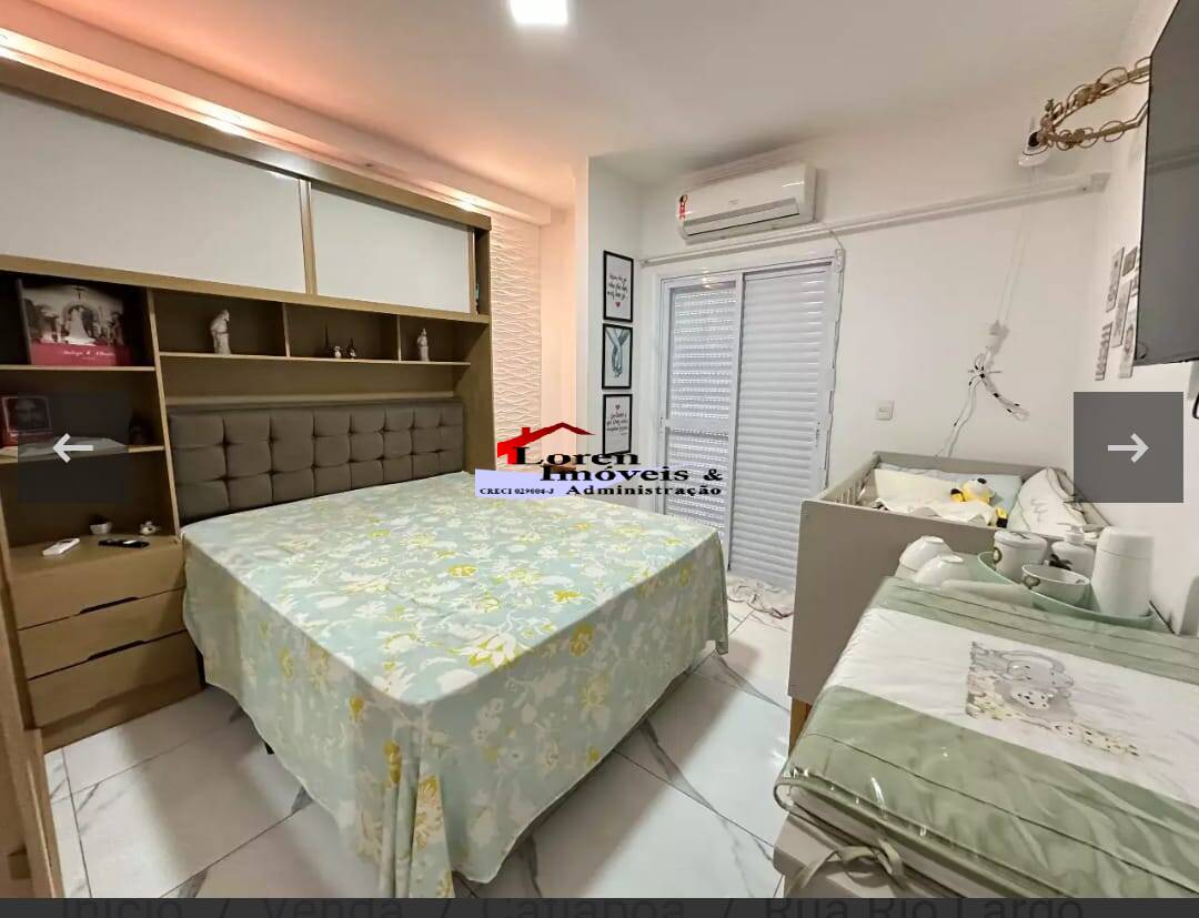 Casa à venda com 2 quartos, 70m² - Foto 4