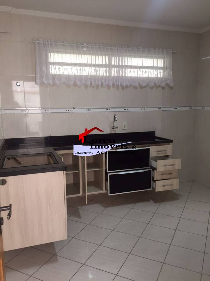 Sobrado à venda com 2 quartos, 128m² - Foto 5