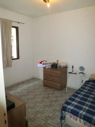 Apartamento à venda com 2 quartos, 75m² - Foto 16